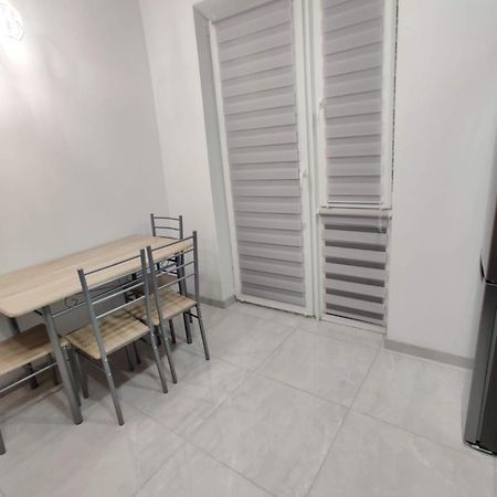 Oazis Apartments Czernowitz Exterior foto