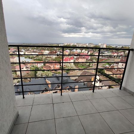Oazis Apartments Czernowitz Exterior foto